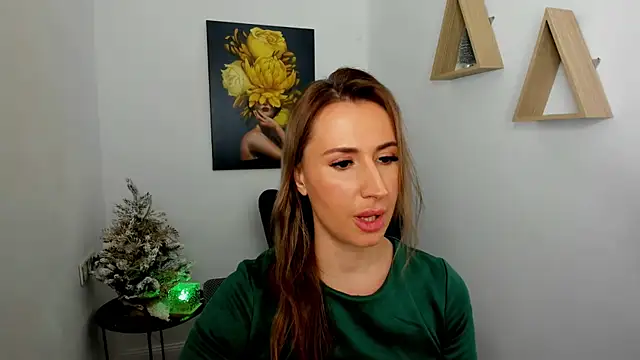 Snapshot of PassionGlow chatting on 12/03/25, 10:14 PassionGlow online show from 12/03/25, 10:14