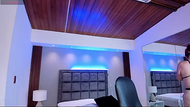 victoria mooree online show from 02/23/26, 05:46