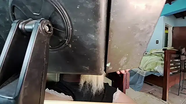 Snapshot of Gotitatv chatting on 02/08/26, 04:26 Gotitatv online show from 02/08/26, 04:26