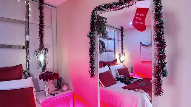 elizavenus online show from 12/16/25, 12:42