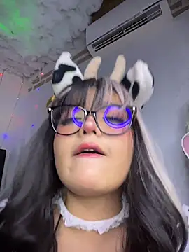 CharlotteMillers online show from 03/05/26, 02:19