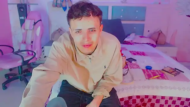 lobahugecockts online show from 01/31/25, 11:24