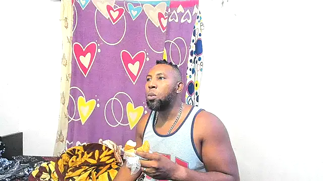 Snapshot of 1mateobigcook chatting on 10/02/25, 02:15 1mateobigcook online show from 10/02/25, 02:15