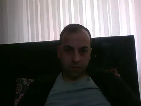 Yldrmm 9553 online show from 04/17/26, 03:04