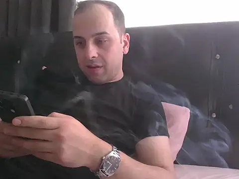 Snapshot of Yldrmm_9553 chatting on 05/22/26, 12:03 Yldrmm 9553 online show from 05/22/26, 12:03