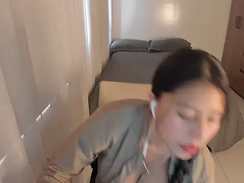 kiaraowen online show from 03/07/26, 07:30