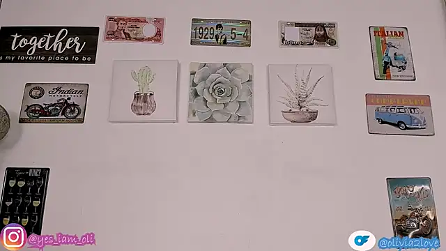 olivia22love online show from 11/01/25, 11:20