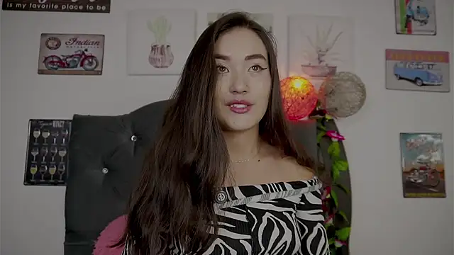 olivia22love online show from 02/24/26, 05:30