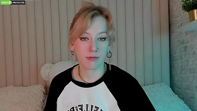 RachelCart online show from 11/25/25, 03:07