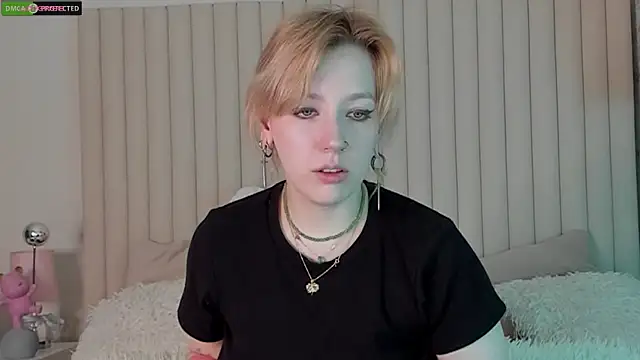 RachelCart online show from 12/03/25, 03:07