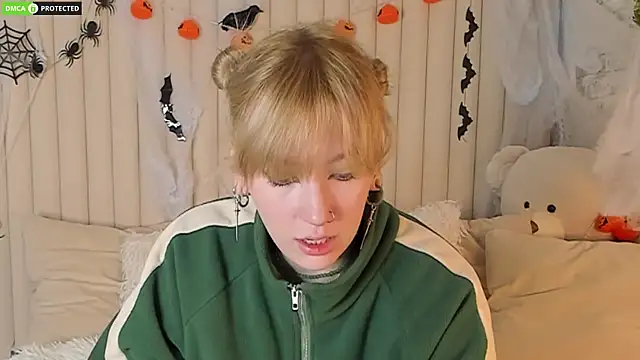 RachelCart online show from 10/24/25, 03:05