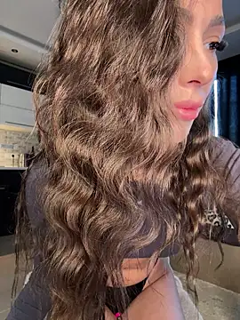  Monic  online show from 03/10/26, 02:43