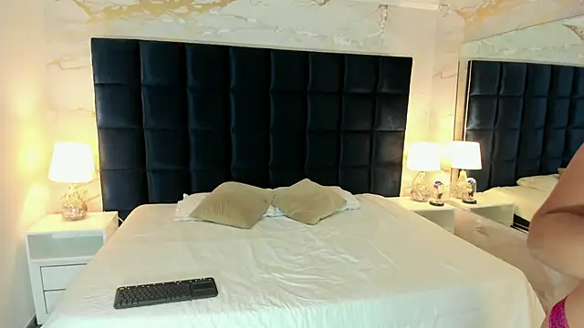 EVELIN MASON online show from 11/10/25, 08:14