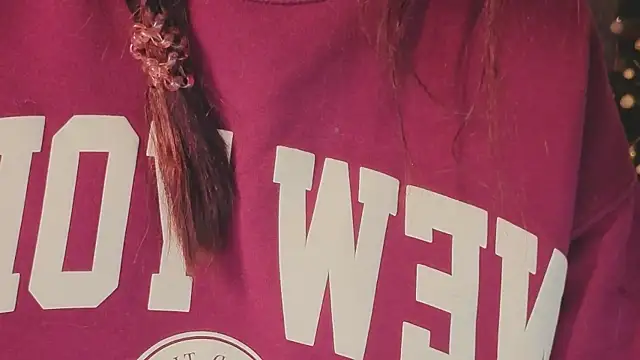 YasmineWest online show from 12/01/25, 01:50