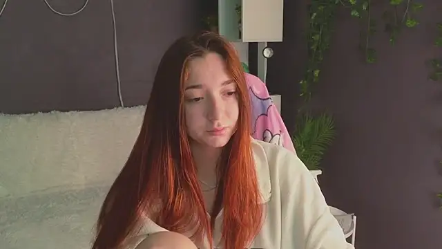 YasmineWest online show from 09/18/25, 01:41