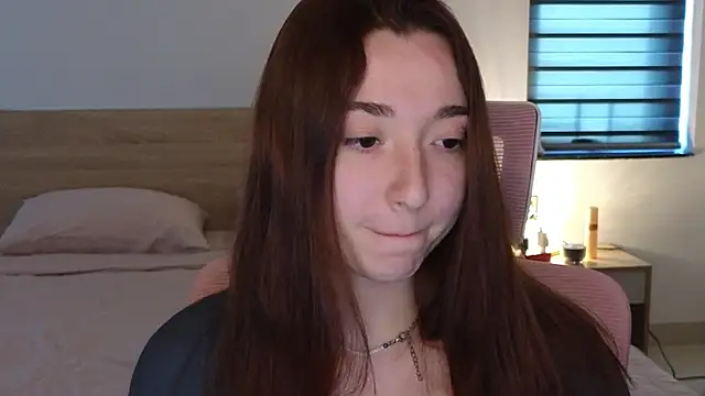 YasmineWest online show from 04/02/26, 12:29