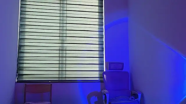 YasmineWest online show from 04/11/26, 12:18