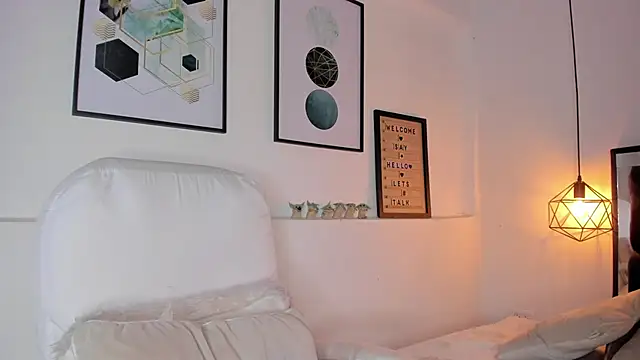 amysc online show from 10/24/25, 01:32