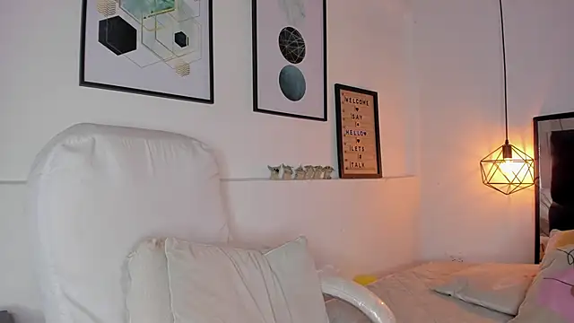 amysc online show from 11/04/25, 01:48