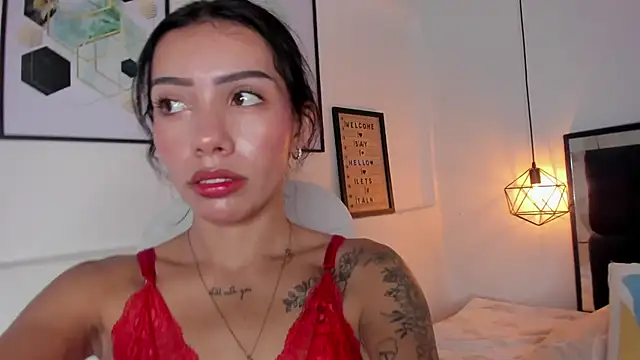 amysc online show from 10/21/25, 01:43