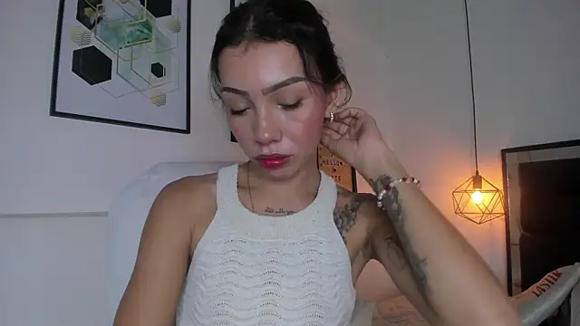 amysc online show from 11/28/25, 01:44