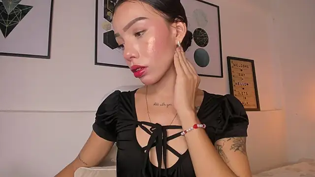 amysc online show from 12/03/25, 01:54