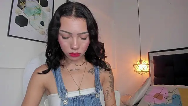 amysc online show from 11/10/25, 01:38