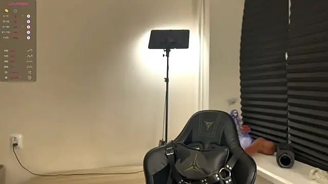 carthylovvve online show from 09/19/25, 04:11