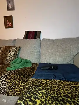 fatfabulous1981 online show from 02/17/26, 12:30