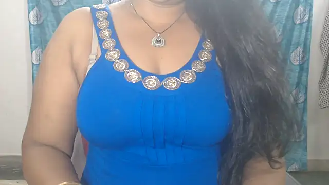 Snapshot of Sophia_your chatting on 07/01/26, 04:13 Sophia your online show from 07/01/26, 04:13