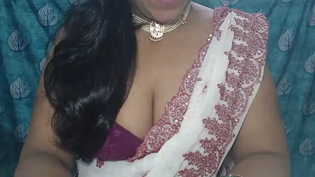 Sophia your online show from 09/23/25, 05:03