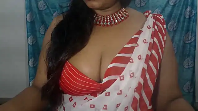 Sophia your online show from 05/08/26, 05:33