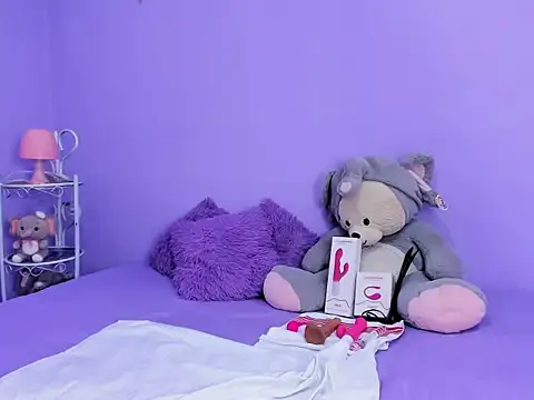 milf bigass  online show from 03/18/25, 04:17