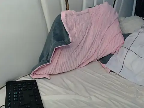 Brizzy dee online show from 10/04/25, 05:58