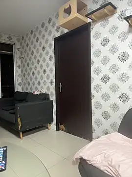 samilux5 online show from 02/19/26, 04:42