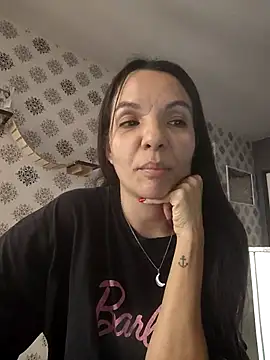 samilux5 online show from 09/18/25, 04:21