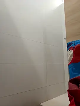 LongUKMakeYouSquirt online show from 09/17/25, 04:31