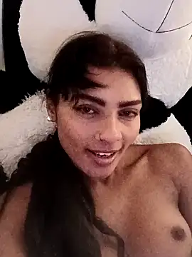 Snapshot of Lilithsabeth chatting on 02/05/25, 04:06 Lilithsabeth online show from 02/05/25, 04:06