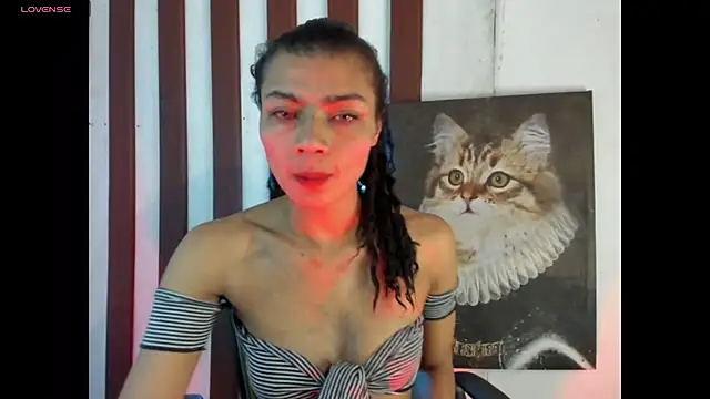 Snapshot of Lilithsabeth chatting on 09/27/25, 12:39 Lilithsabeth online show from 09/27/25, 12:39