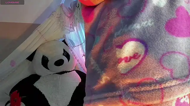 Lilithsabeth online show from 11/04/25, 08:29