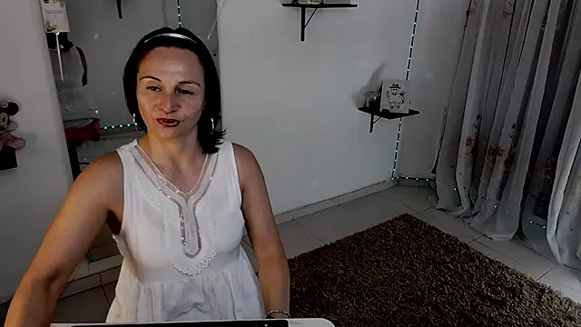 Snapshot of lollita_23_ chatting on 12/02/25, 07:37 lollita 23 online show from 12/02/25, 07:37