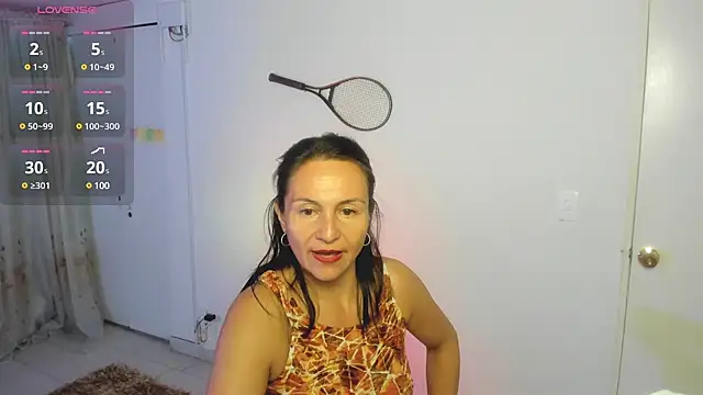lollita 23  online show from 03/05/25, 08:00