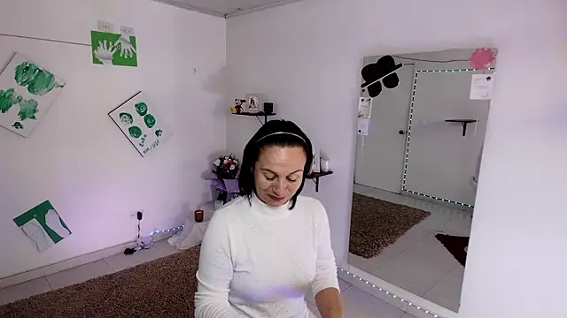 lollita 23  online show from 03/07/26, 07:19