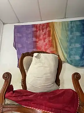 CamelliaLong online show from 02/13/26, 09:42