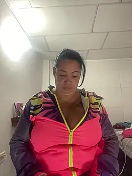 CamelliaLong online show from 04/14/26, 08:25