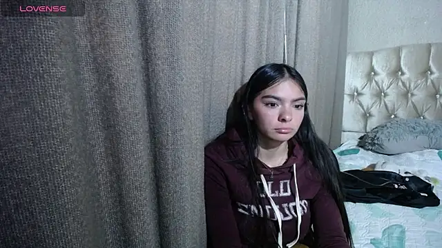 Dreams sophi online show from 04/06/26, 02:51