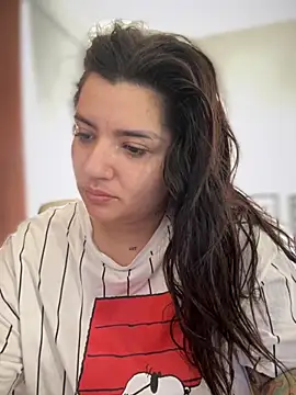 horny roomiess online show from 10/19/25, 04:21