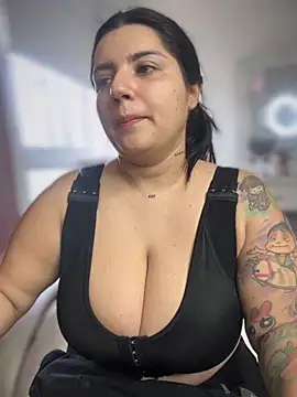 horny roomiess online show from 09/25/25, 03:18