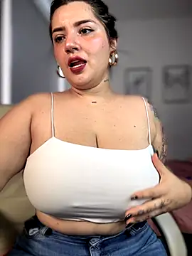 horny roomiess online show from 11/20/25, 06:30