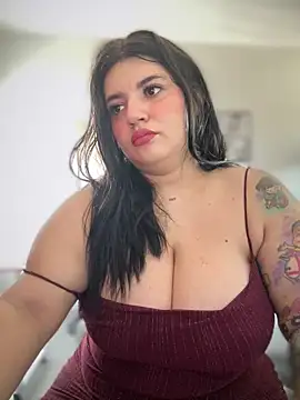 Snapshot of horny_roomiess chatting on 02/04/26, 12:22 horny roomiess online show from 02/04/26, 12:22